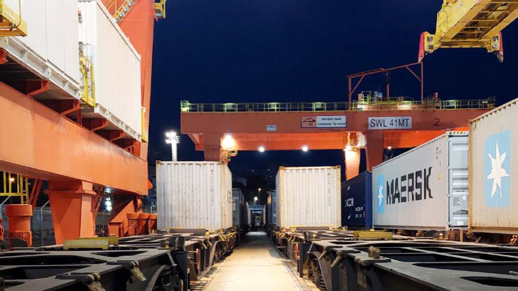 Logistics BusinessCroatia-Czechia cargo rail service established 