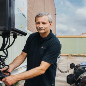 Logistics BusinessSTILL installs e-chargers at HQ