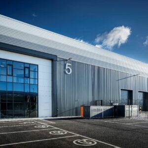 Logistics Business4 New Logistics Units Completed in Wales