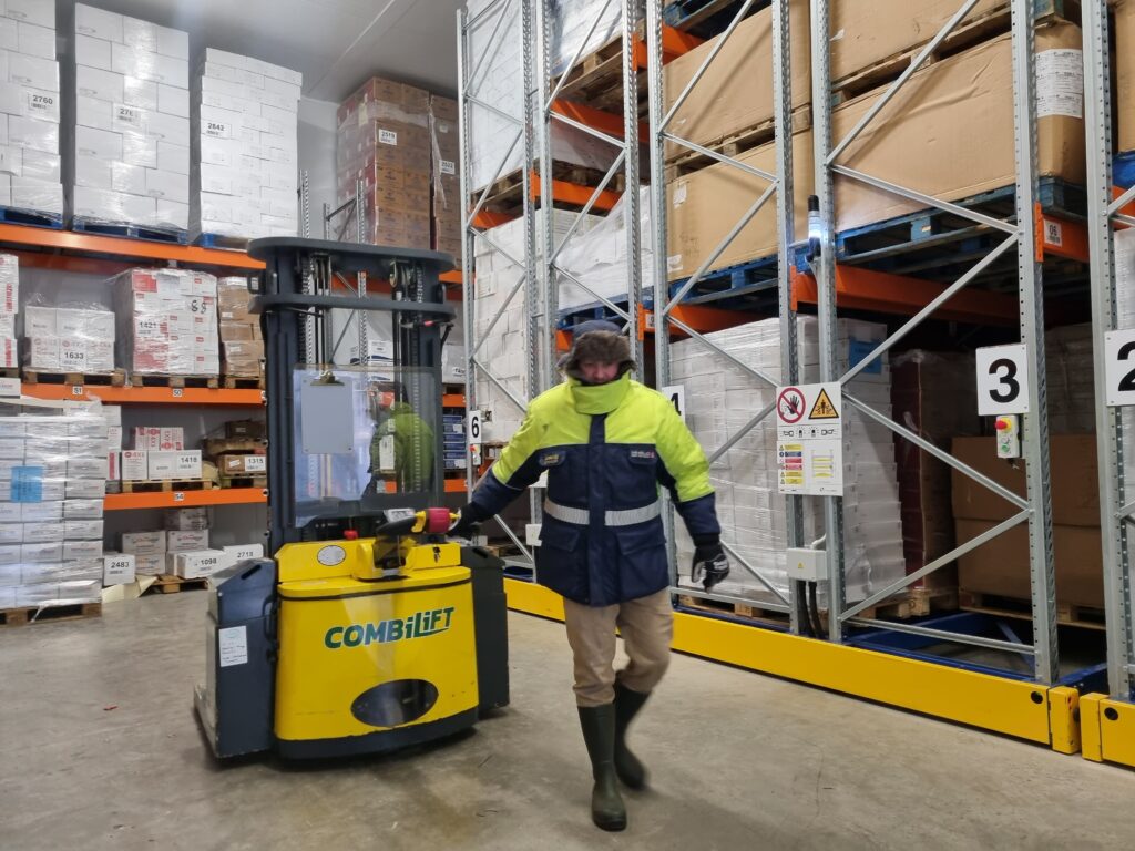 Logistics BusinessMore in Cold Store with Combi-WR