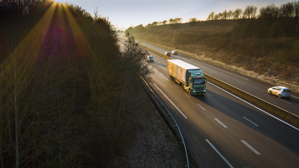 Logistics BusinessAlliance to Decarbonize Road Freight Transport