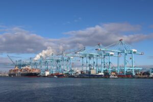 Logistics BusinessPorts Help in Reducing Shipping Emissions