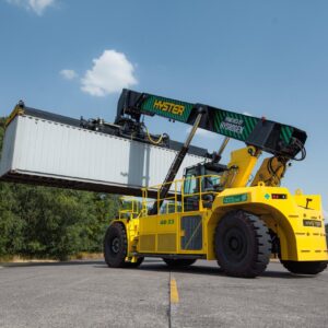 Logistics BusinessValencia Deploys Hyster Fuel Cell ReachStacker