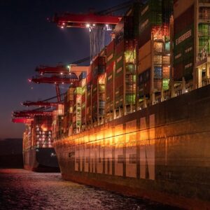 Logistics BusinessHow to Win During Peak Shipping Season