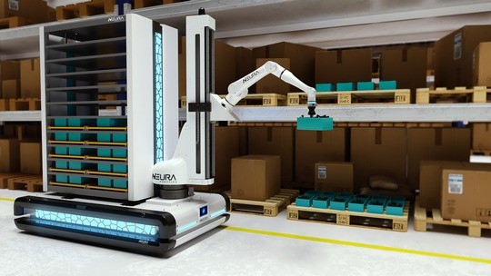 Logistics BusinessRobots Help Solve Japan’s Problem