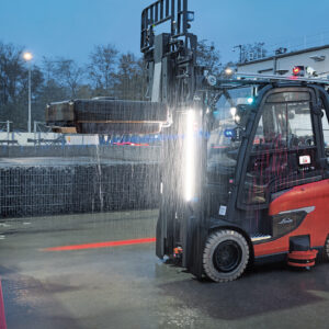 Logistics BusinessAutonomous Outdoor Forklift Operation