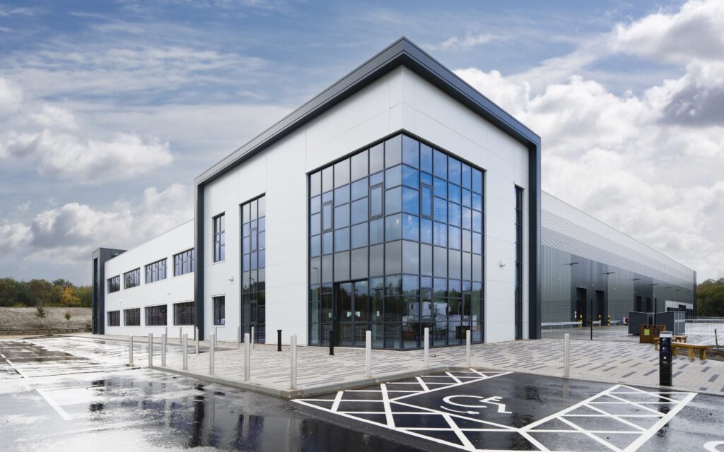 Logistics BusinessSustainable Gatwick Airport Warehouse