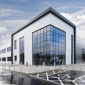 Logistics BusinessSustainable Gatwick Airport Warehouse