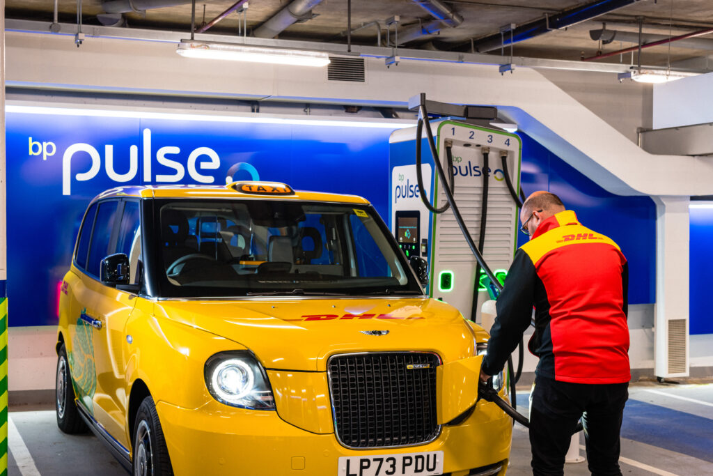 DHL rollout of UK EV charging network