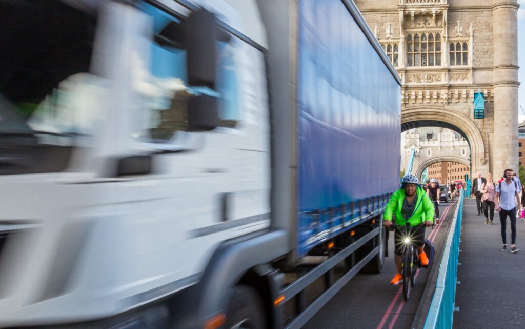 Logistics BusinessHybrid Solution for Optimium Driver Visibility