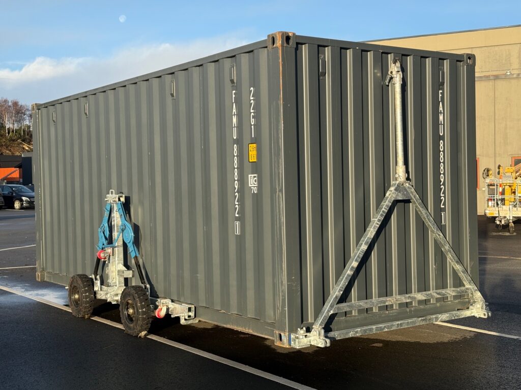 Logistics BusinessContainer Wheels System Simplifies Handling