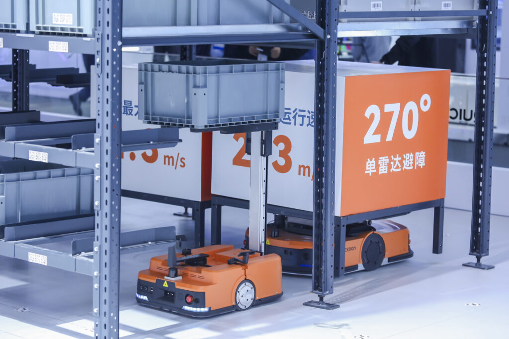 Logistics BusinessNew Bin-mover Robot Launched